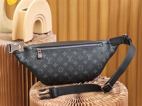 lv m46035|Discovery Bumbag PM Monogram Other .